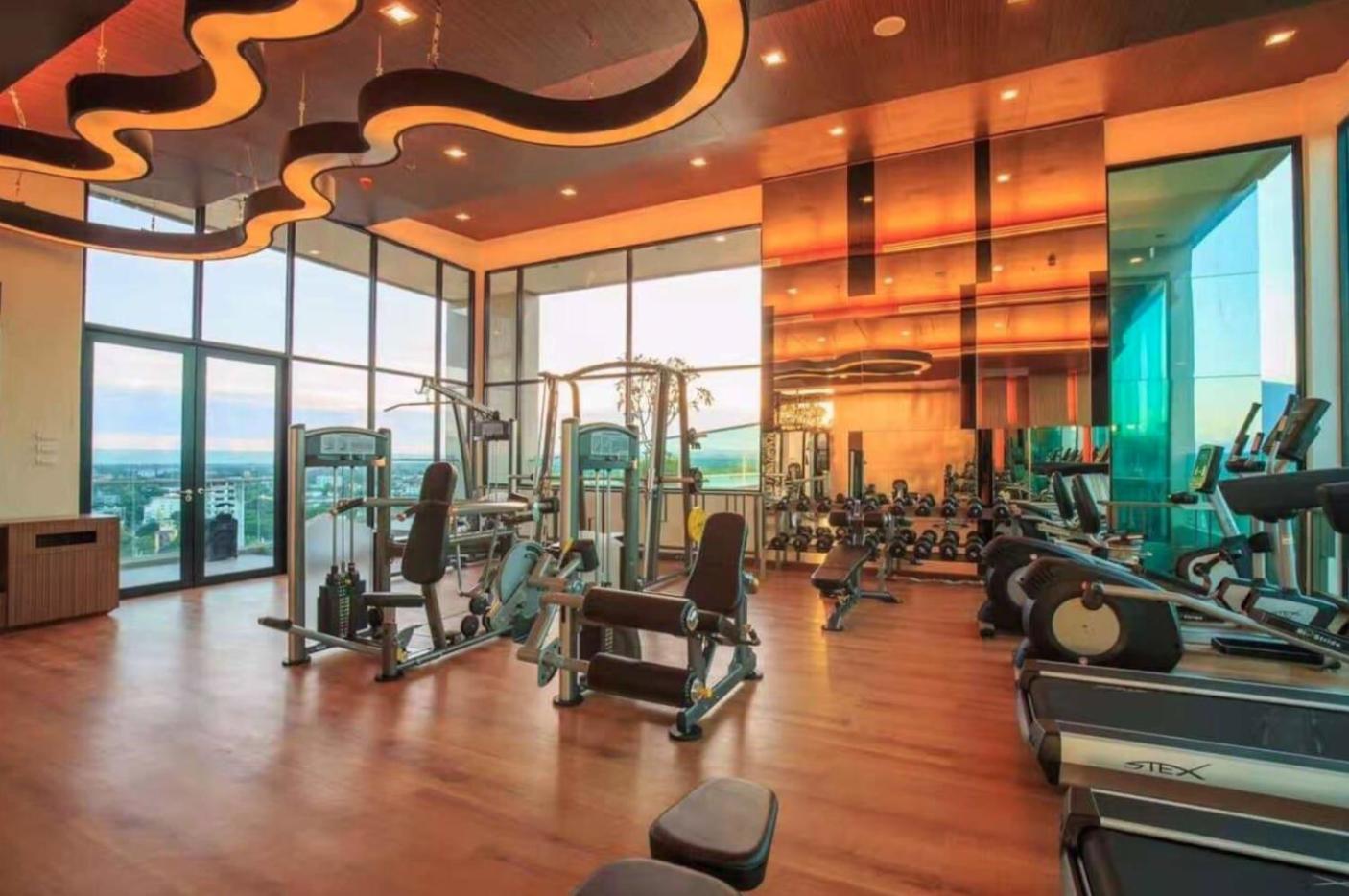 Luxury And Modern Condo In Central Chiang Mai - Astra Condo Exterior foto